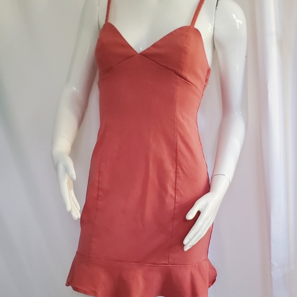 Mini dress - Picture 2 of 5